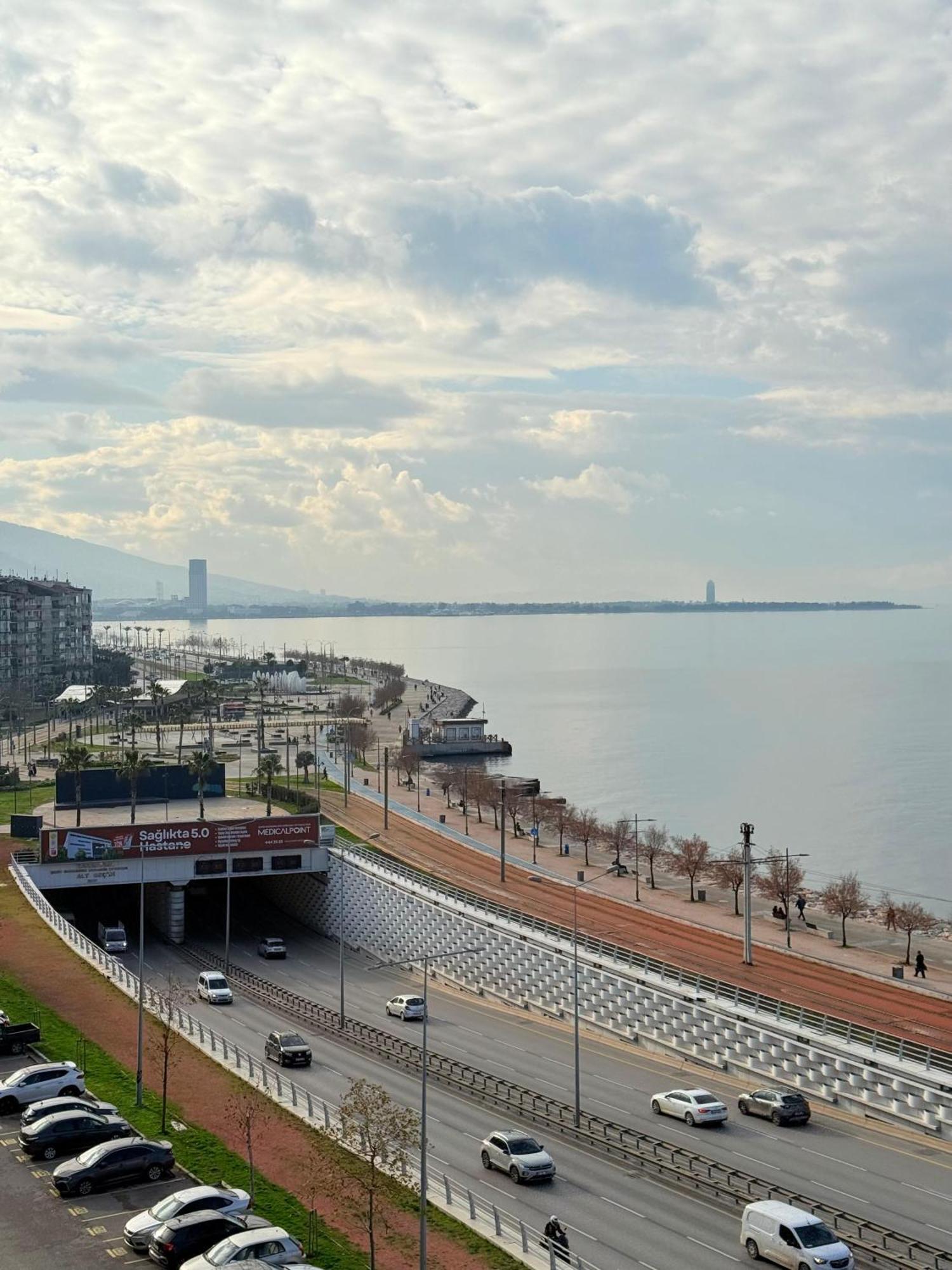 The Yali Konak Hotel Izmir Exterior foto